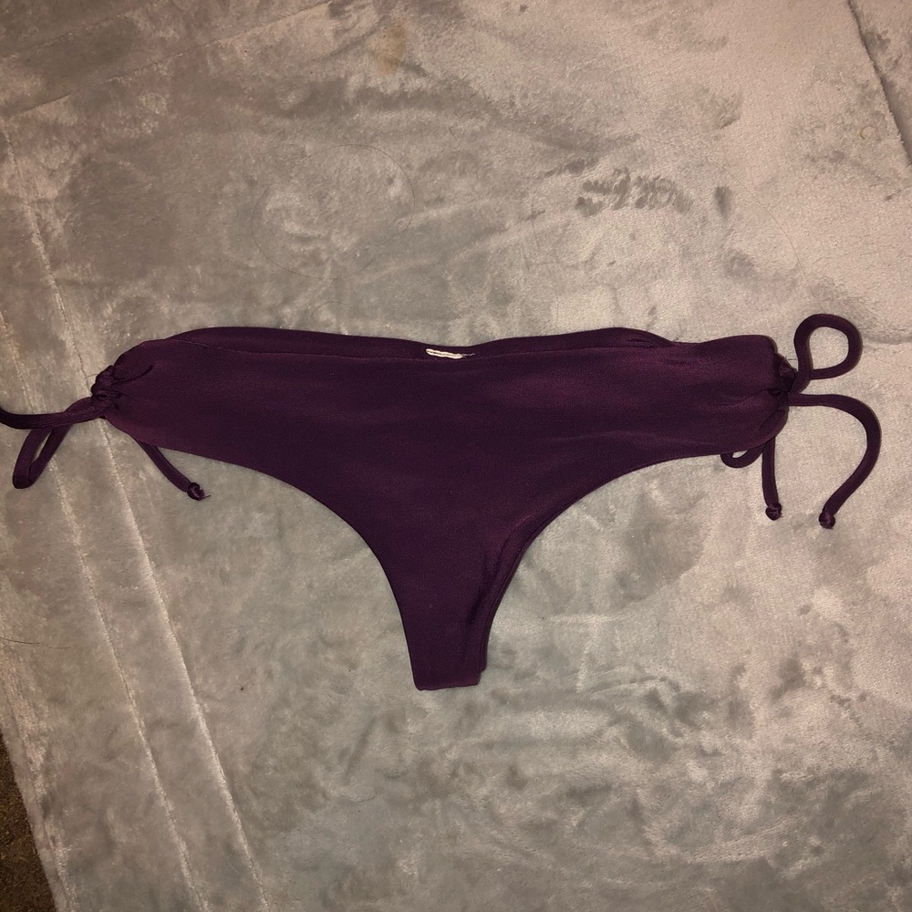 Maui Girl side tie bikini size S